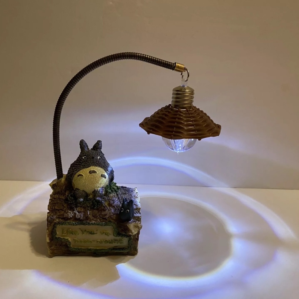 My Neighbor Totoro Figuire statue with night light lamp 6"'Hx2.75"Lx2.5"D